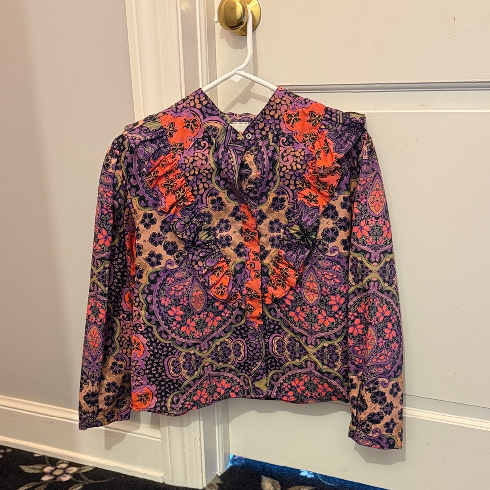 XiRENA Purple and Orange Patterned Blouse